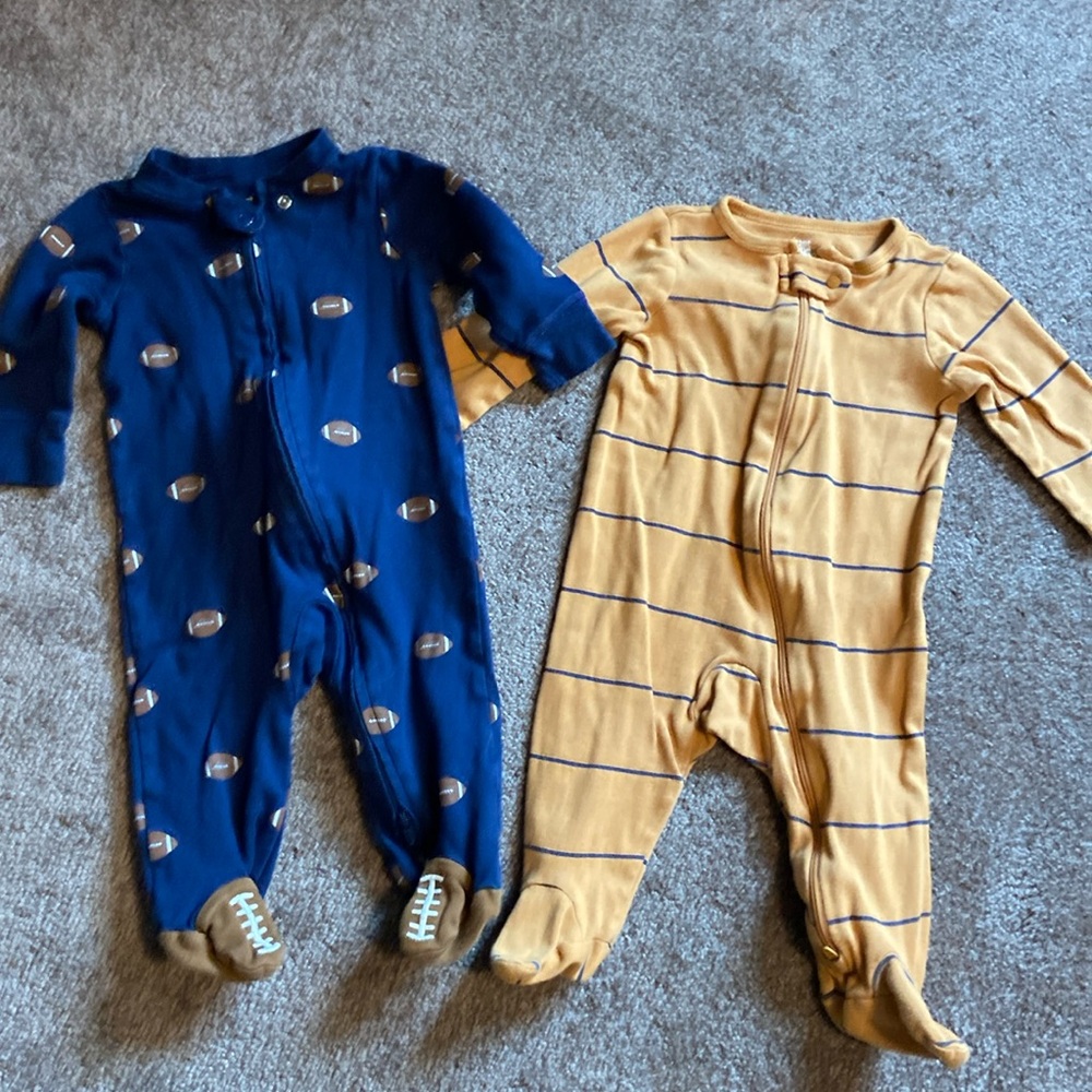 Carter’s 2 Infant Size 6 Months Boys Outfits Playsuits Football & Stripes